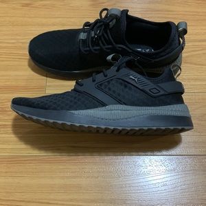 Mens Puma Running Shoes